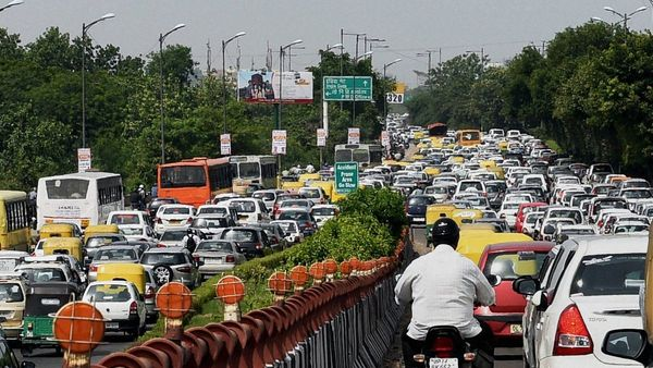 Delhi Traffic Advisory - Road Closures for Independence Day Rehearsal