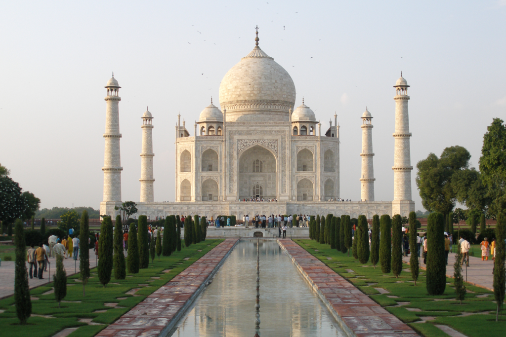 Intricate details of the Taj Mahal, showcasing Mughal architectural excellence and craftsmanship.