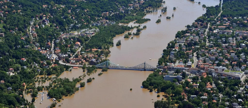 Lessons from 2013 Elbe flood