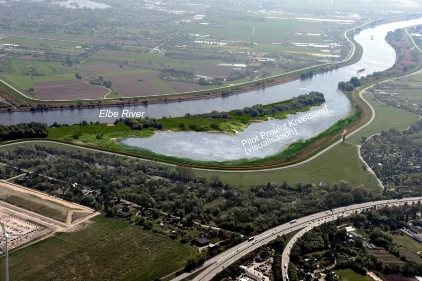 Elbe River flood risk management