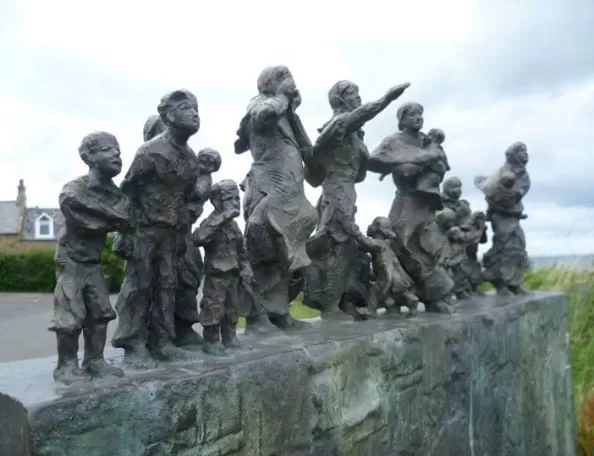 Eyemouth disaster memorial